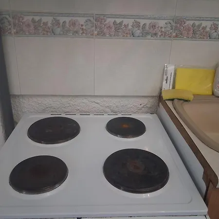 Daire Nira House *