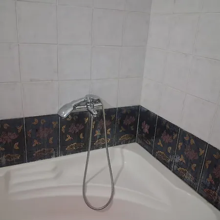 Nira House Apartment